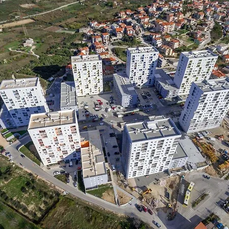 Kila Split