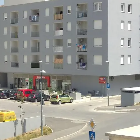 Apartment Kila